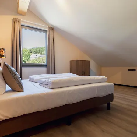 Aparthotel Weitblick 4*
