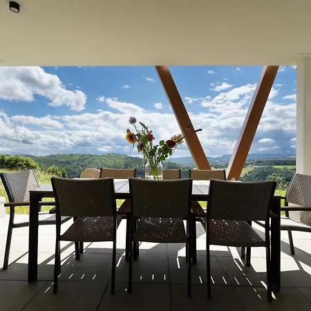 Weitblick Lägenhetshotell 4*
