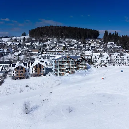 Aparthotel Weitblick 4*